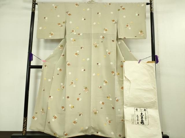 平和屋本店■極上　銀座　志ま亀　小紋　楽器　梅楓文　砂色地　鬼しぼ縮緬　たとう紙付き　逸品　DZAA5361kh5