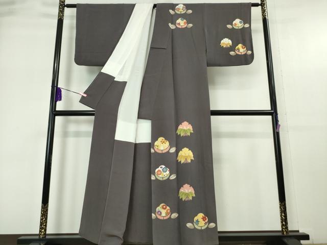 平和屋本店■極上　銀座　志ま亀　訪問着　椿　笹　藤煤竹色地　金彩　鬼しぼ縮緬　たとう紙付き　逸品　DZAA5539kh5
