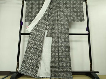 平和屋本店■極上　創業140年　小糸染芸の四代目　小糸敏夫　小紋　単衣　菱文　反端付き　逸品　未使用　DZAA5549kh5