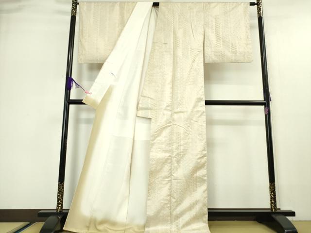 平和屋本店■極上　紬　総刺し子刺繍　名物裂草花文　練色地　逸品　未使用　DZAA5606kh5