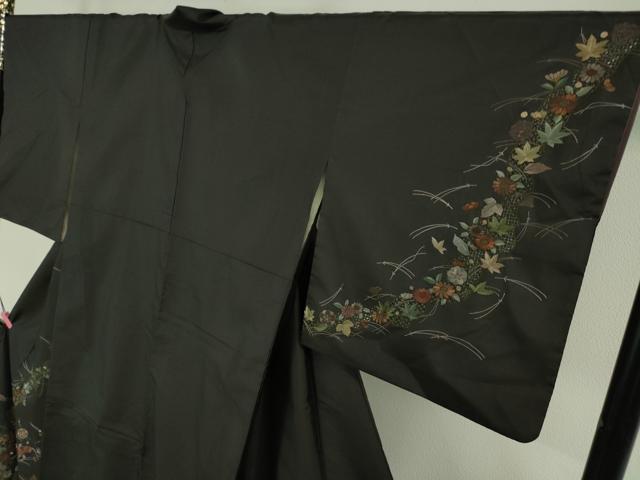 平和屋着物●極上　中国三大刺繍　スワトウ刺繍　汕頭刺繍　相良刺繍　本場大島紬　訪問着　総刺繍　吹寄せ花文　黒地　逸品　DZAA5607kh6