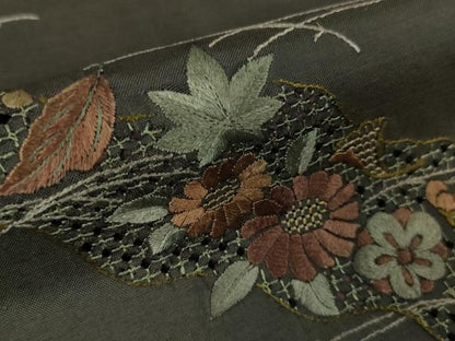 平和屋着物●極上　中国三大刺繍　スワトウ刺繍　汕頭刺繍　相良刺繍　本場大島紬　訪問着　総刺繍　吹寄せ花文　黒地　逸品　DZAA5607kh6