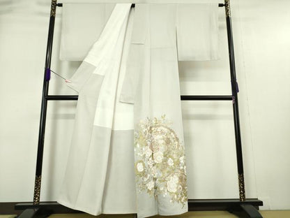 平和屋本店●極上 ブライダルファッションデザイナー・桂由美 色留袖 刺繍 吉祥花文 白梅鼠色地 金銀彩 逸品 未使用 DZAA5615kh5