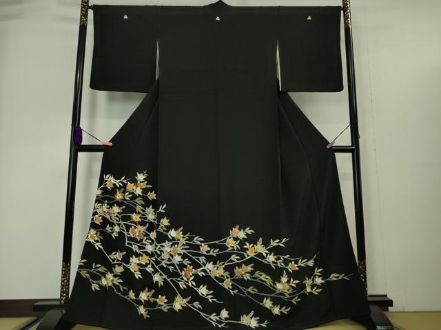 平和屋本店□極上 創業460年・千總 黒留袖 駒刺繍 橘 金彩