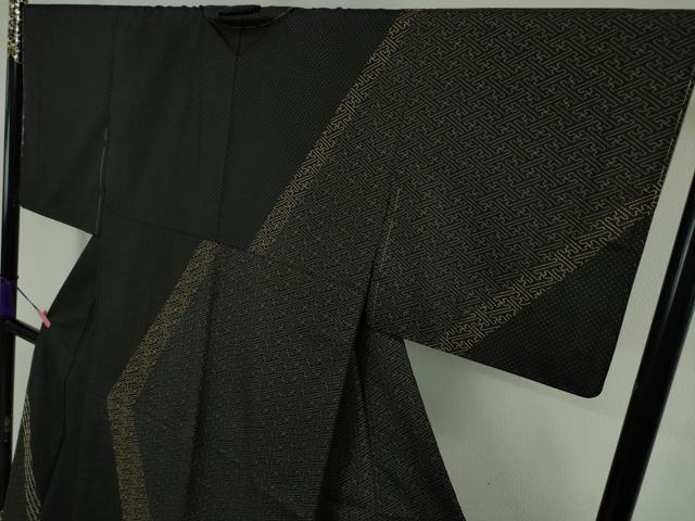 平和屋本店■極上　二代目 川村久太郎　本場大島紬　訪問着　刺し子　刺繍　紗綾形　稲穂　黒地　逸品　未使用　DZAA5766kh5