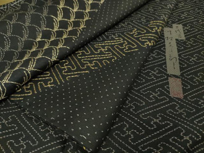 平和屋本店■極上　二代目 川村久太郎　本場大島紬　訪問着　刺し子　刺繍　紗綾形　稲穂　黒地　逸品　未使用　DZAA5766kh5