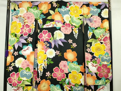 平和屋本店●極上 紫野美術工芸 振袖 吉祥花文 黒地 金彩 逸品 DZAA5945kh5