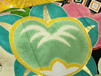 平和屋本店●極上 紫野美術工芸 振袖 吉祥花文 黒地 金彩 逸品 DZAA5945kh5