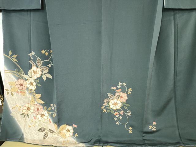 平和屋本店■極上　振袖　草花文　鉄御納戸色地　鬼しぼ縮緬　金彩　逸品　未使用　DZAA5989kh5
