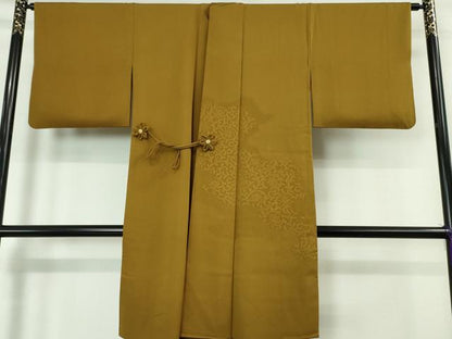 平和屋本店＃極上 道中着 ロング丈 お召地 唐草地紋 黄唐茶色地 逸品 DZAA6032kh5