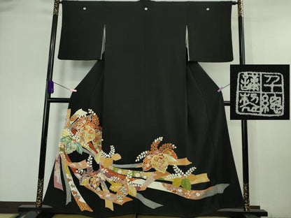平和屋本店●極上　創業460年・千總　黒留袖　駒刺繍　束ね熨斗桐花文　金彩　逸品　DZAA6234kh5