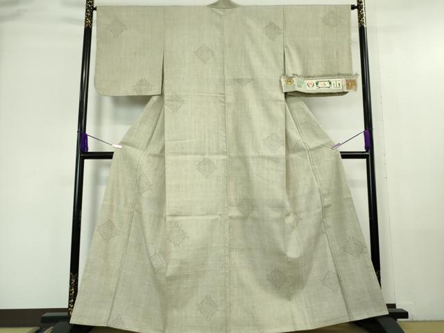 平和屋本店●極上　本場結城紬　重要無形文化財　奥順謹製　80亀甲　飛び亀甲柄　菱文　亜麻色地　証紙付き　逸品　DZAA6242kh5