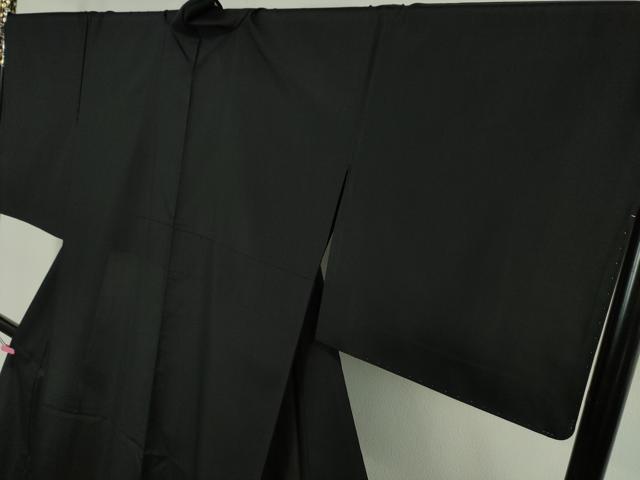 平和屋本店▽極上 本場縞大島紬 単衣 古代染色純泥染 上村絹織物謹製 色無地 黒色 証紙付き 逸品 未使用 DZAA6344kh5