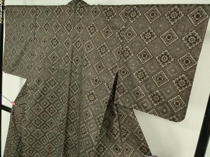 平和屋本店■希少　本場大島紬　龍郷絣　藤枝ミツエ作　証紙付き　逸品　未使用　DZAA6367kh5