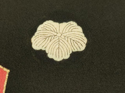 平和屋本店■極上　アンティーク 大正ロマン　振袖・長襦袢(袷・半衿刺繍)セット　駒刺繍　束ね熨斗飛鶴文　黒地　金彩　逸品　DZAA6427kh5