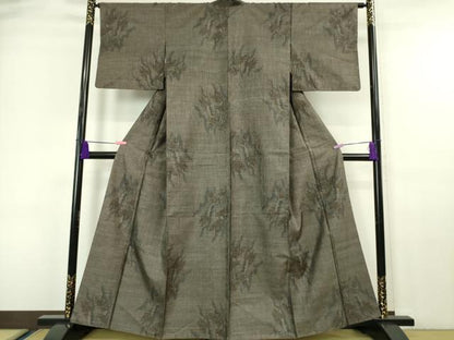 平和屋本店●極上 本場大島紬 9マルキ 泥染 岩山花文 逸品 DZAA6429kh5