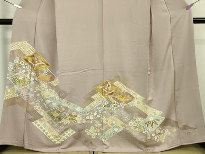 平和屋本店■極上　創業460年・千總　色留袖　駒刺繍　双鳥吉祥花文　薄柿色地　金彩　三越扱い　逸品　DZAA6446kh5