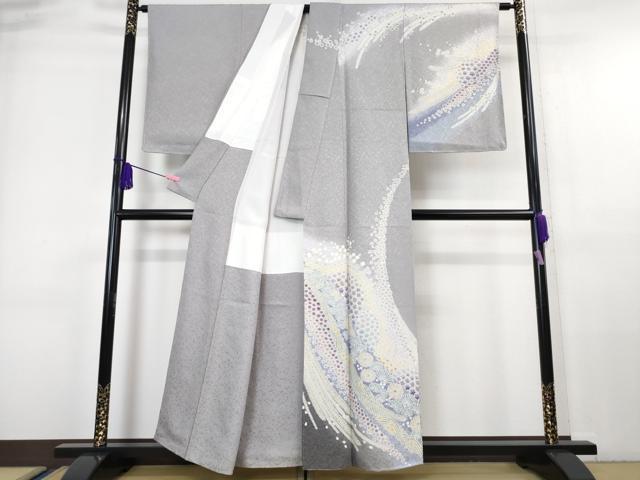 平和屋本店■極上　中国三大刺繍 相良刺繍　訪問着　おぼろ染　襲絞り　舞花文　暈し染め　銀通し地　反端付き　逸品　未使用　DZAA6449kh5