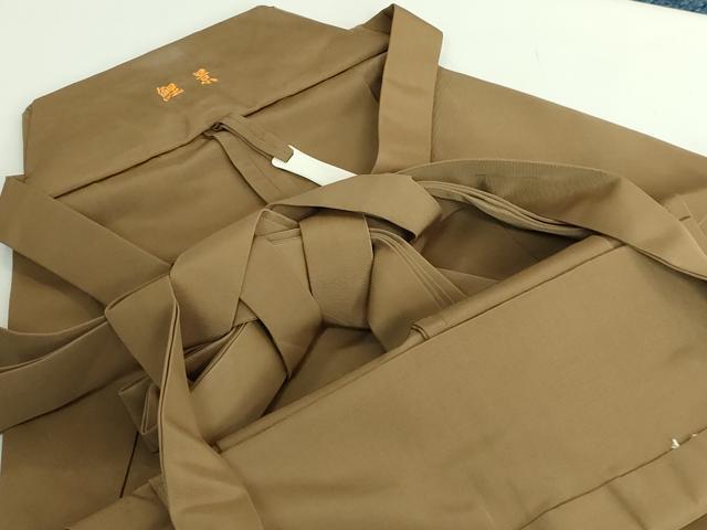 平和屋本店■極上　男性　馬乗り袴　濃い路考茶色　逸品　DZAA6487kh5