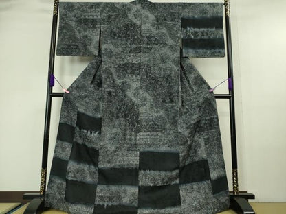 平和屋本店■極上　中国三大刺繍　スワトウ刺繍　汕頭刺繍　訪問着　藍　花唐草地紋　変わり市松　たたき染め　逸品　DZAA6565kh5
