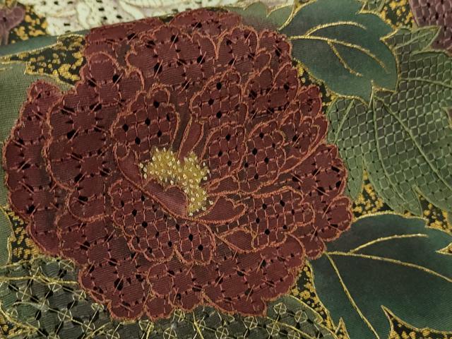平和屋本店●極上　中国三大刺繍　スワトウ刺繍　汕頭刺繍　相良刺繍　訪問着　草花文　千歳茶色地　金彩　逸品　未使用　DZAA6598kh5