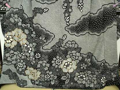 平和屋本店■極上　振袖　駒刺繍　絞り　吉祥花文　黒地　逸品　DZAA6661kh5
