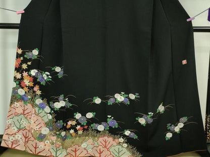 平和屋着物■極上　ファッションデザイナー 花井幸子　訪問着　刺繍　梅菊楓　黒地　金彩　三越扱い　逸品　DZAA6842kh5