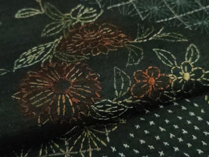 平和屋本店■極上　本場大島紬　刺し子　総刺繍　切嵌　名物裂花文　褐返色地　やまと誂製　逸品　未使用　DZAA6866kh5