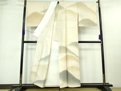 平和屋本店▽極上 石川県指定無形文化財 牛首紬 白山工房 手織り 訪問着 単衣 重ね山 証紙付き 逸品 未使用 DZAA6885kh5
