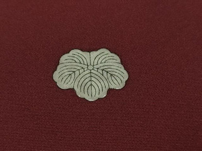 平和屋本店■極上　創業460年・千總　色留袖　駒刺繍　正倉院花鳥文　葡萄色地　金彩　高島屋扱い　逸品　DZAA7149kh5