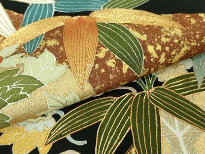 平和屋本店■極上　創業460年・千總　黒留袖　駒刺繍　宝尽くし笹花文　金彩　三越扱い　逸品　DZAA7250kh5