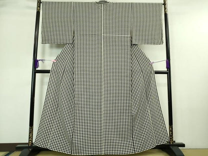 平和屋着物■極上　池田重子コレクション　小紋　単衣　市松菱文　黒×白　逸品　未使用　DZAA7260kh5