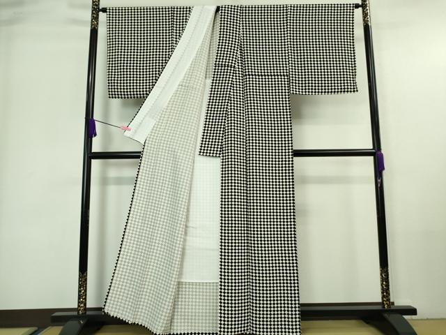 平和屋着物■極上　池田重子コレクション　小紋　単衣　市松菱文　黒×白　逸品　未使用　DZAA7260kh5