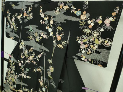 平和屋着物■極上　訪問着　友禅　駒刺繍　宝尽くし　松竹梅　黒地　金彩　逸品　未使用　DZAA7304kh5
