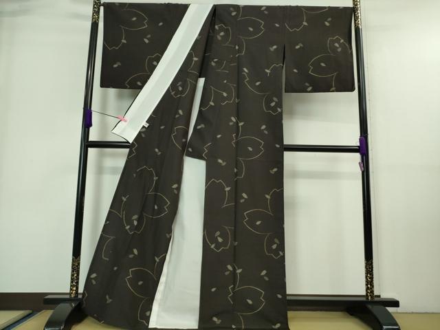 平和屋着物▽極上 紬 単衣 舞桜 黒紅色地 まるやま扱い 逸品 DZAA7305kh5