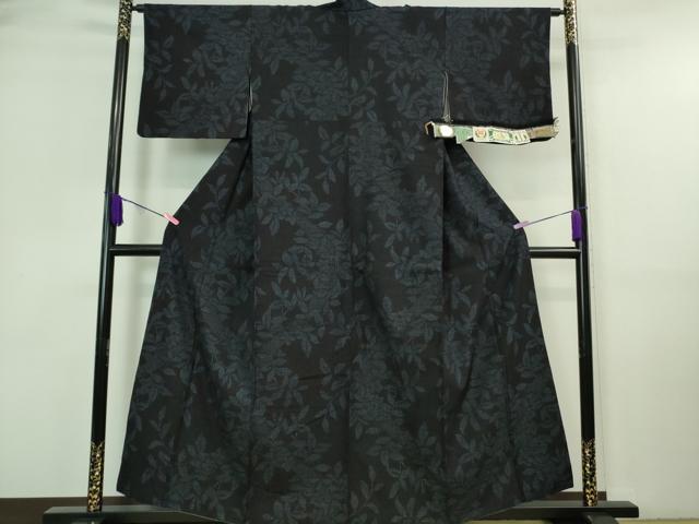 平和屋着物●極上　本場結城紬　重要無形文化　奥順謹製　80亀甲　草花文　戸部井謹製　鑑定証・証紙付き　逸品　DZAA7339kh5