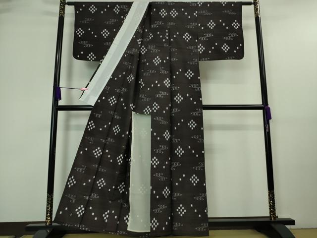 平和屋着物■極上　本場琉球絣　単衣　手おり　紺地　逸品　DZAA7403kh5