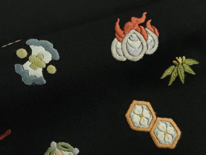 平和屋本店■極上　訪問着　総刺繍　宝尽くし　黒地　金糸　逸品　DZAA7558kh5