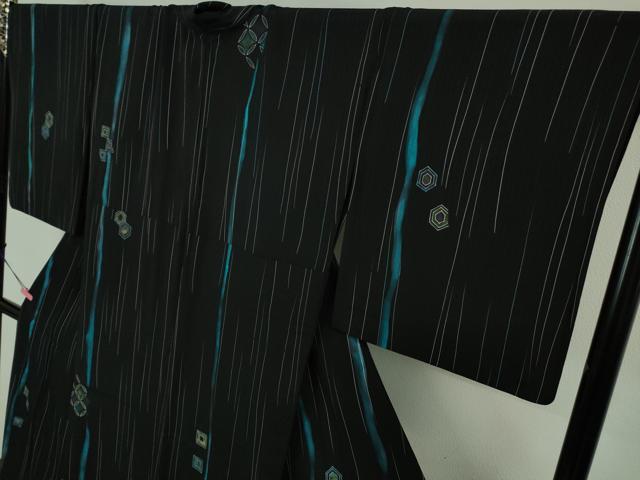 平和屋着物▽極上 小紋 単衣 亀甲 七宝 間道 黒地 逸品 DZAA7630kh5