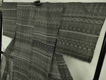 平和屋着物＊極上 夏物 絹芭蕉 小紋 吉祥間道 黒地 逸品 DZAA7635kh5
