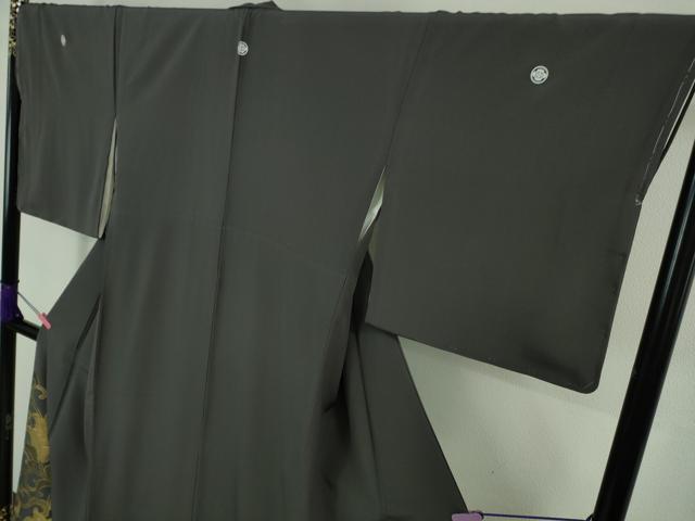 平和屋本店■極上　ジャパンオートクチュール　渡辺雪三郎　色留袖　刺繍　唐草文　羊羹色地　金彩　逸品　未使用　DZAA7646kh5