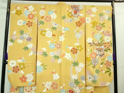平和屋本店■極上　創業460年・千總　振袖　駒刺繍　貝桶花文　花葉色地　金彩　逸品　DZAA7651kh5
