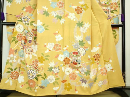 平和屋本店■極上　創業460年・千總　振袖　駒刺繍　貝桶花文　花葉色地　金彩　逸品　DZAA7651kh5