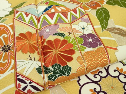 平和屋本店■極上　創業460年・千總　振袖　駒刺繍　貝桶花文　花葉色地　金彩　逸品　DZAA7651kh5