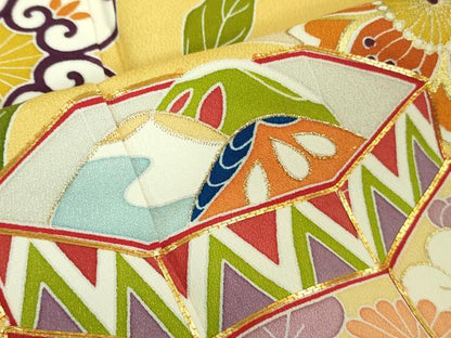 平和屋本店■極上　創業460年・千總　振袖　駒刺繍　貝桶花文　花葉色地　金彩　逸品　DZAA7651kh5