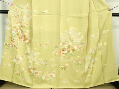 平和屋本店■極上　創業460年・千總　訪問着　駒刺繍　貝桶檜扇花松文　淡黄色地　金彩　逸品　未使用　DZAA7652kh5