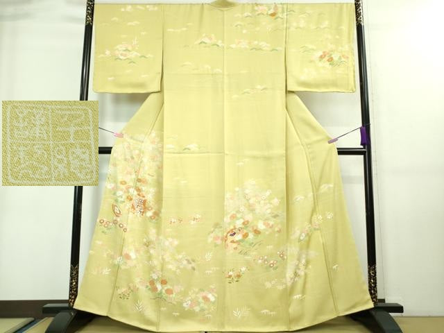 平和屋本店■極上　創業460年・千總　訪問着　駒刺繍　貝桶檜扇花松文　淡黄色地　金彩　逸品　未使用　DZAA7652kh5