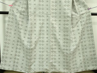 平和屋本店■希少 重要無形文化財 本場久米島紬 ゆうな染 手織 草木染 手織 山城ツル 久米島つむぎ工房 灰青色地 証紙付き 逸品DZAA7658kh5