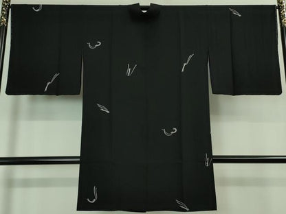 平和屋本店■極上　世界的人形師　辻村寿三郎　ジュサブロー　道中着　ロング丈　兎　黒地　反端付き　逸品　未使用　DZAA7698kh5