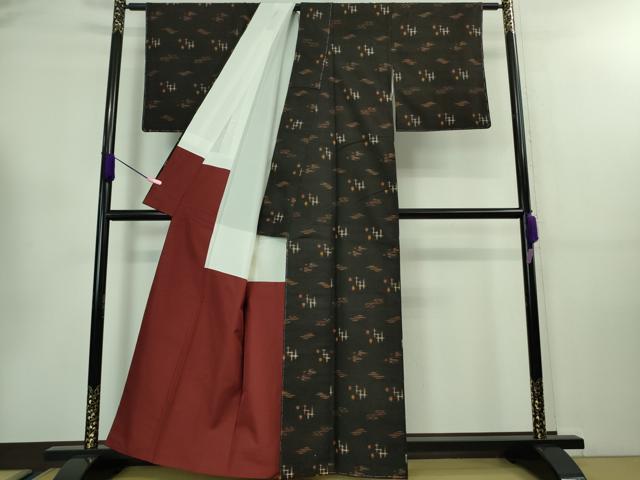 平和屋着物■極上　国指定重要無形文化財　本場久米島紬　手織　逸品　未使用　DZAA7933kh5